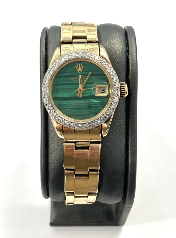18K ROLEX PRESIDENT W/ DIAMOND BEZEL, MALACHITE DIAL ON OYSTER BAND