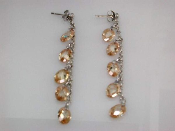 STERLING SILVER CHAMPAGNE CRYSTAL EARRINGS. TOTAL WEIGHT: 6.1 GRAMS.