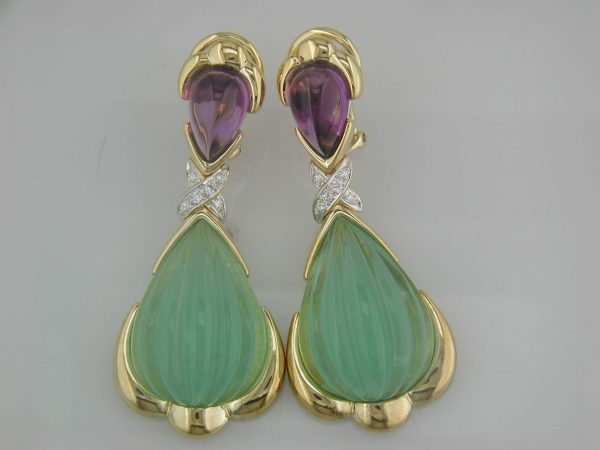 18K YELLOW GOLD HANGING EARRINGS. PERIDOT & AMETHYST. 27.5 GRAMS.