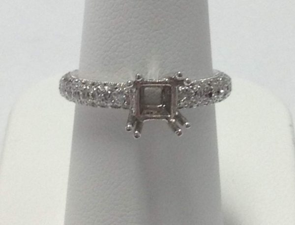 18KT W/G SEMI-MOUNT RING W/DIA 1.22CTTW RND DIA