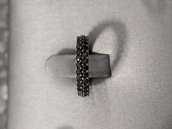 STERLING SILVER AND BLACK DIAMOND RING WITH WITH TWO ROWS OF BEZEL SET BLACK DIAMONDS    (1.20 CTS)