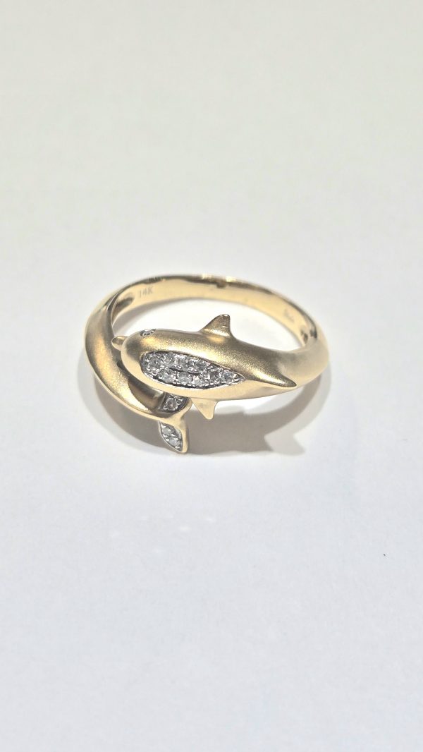 DOLPHIN RING