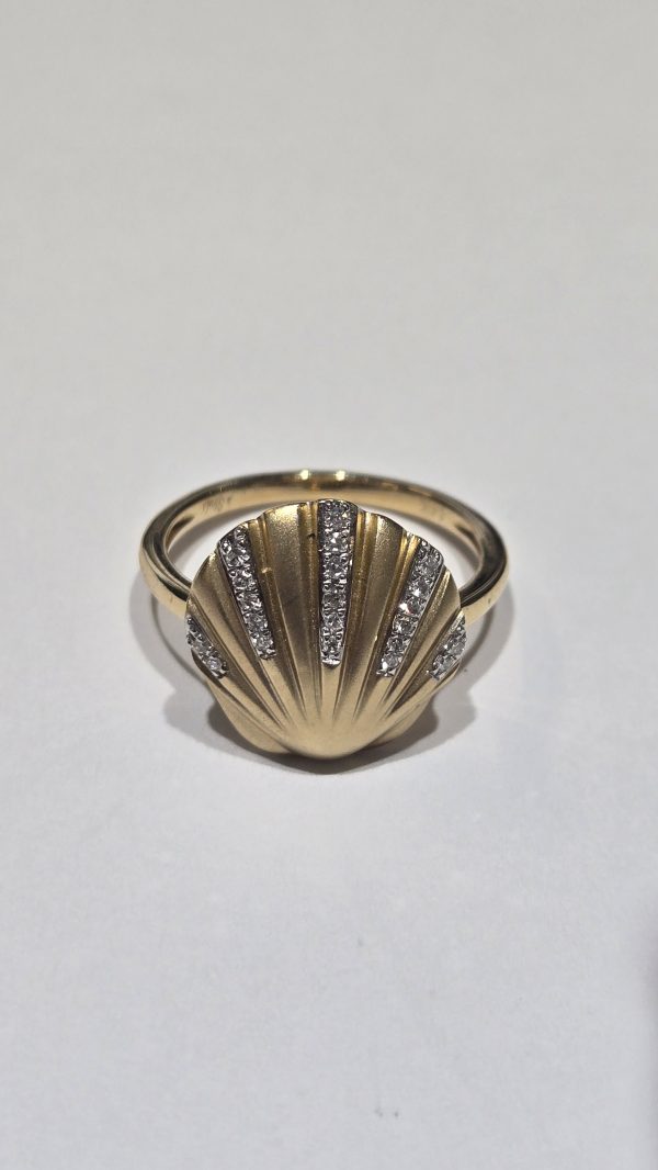 SEA SHELL RING