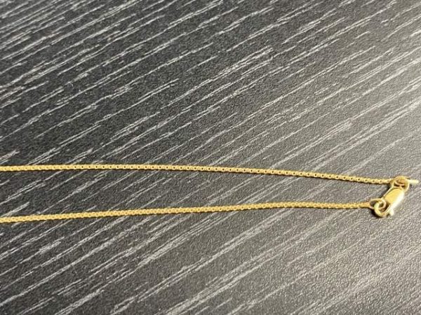 14K YELLOW GOLD 16" ROUND BOX CHAIN. 0.9MM 3.29GR