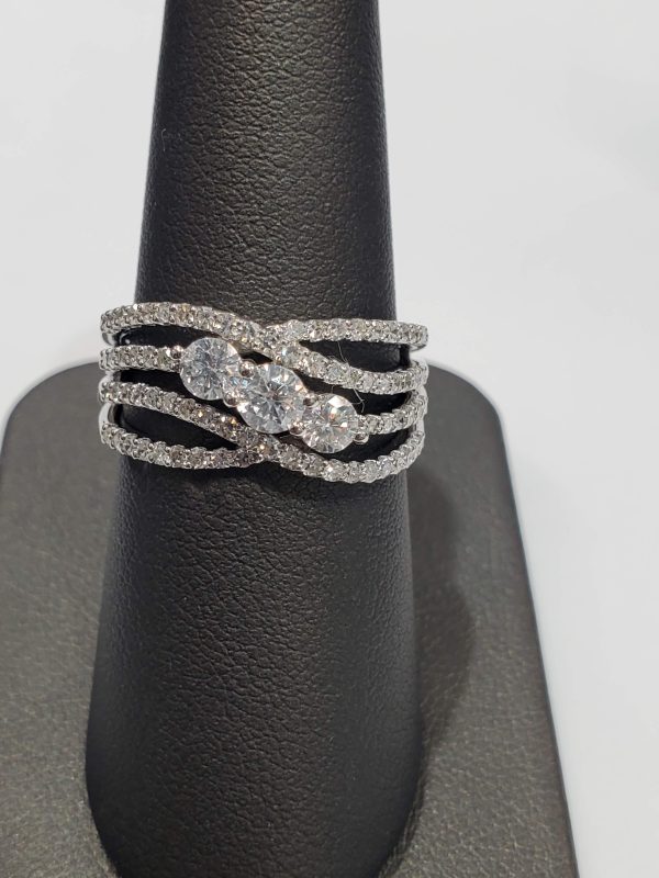 14K WG MULTI DIA BANDS WITH 3 DIA CTR STONE 2.5 CT 3.1DWT