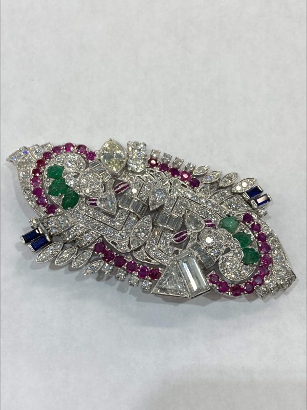 ANTIQUE BROOCH