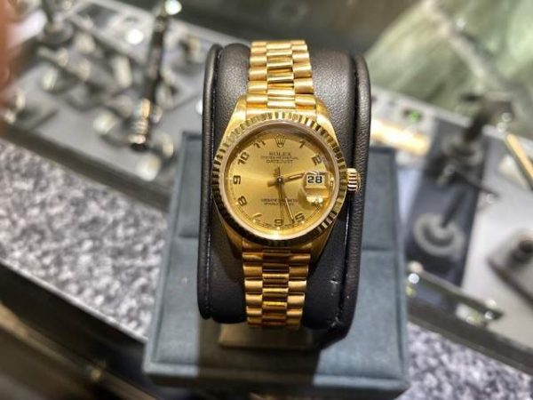 18K YG LADIES PRESIDENTIAL SERIAL #W690829