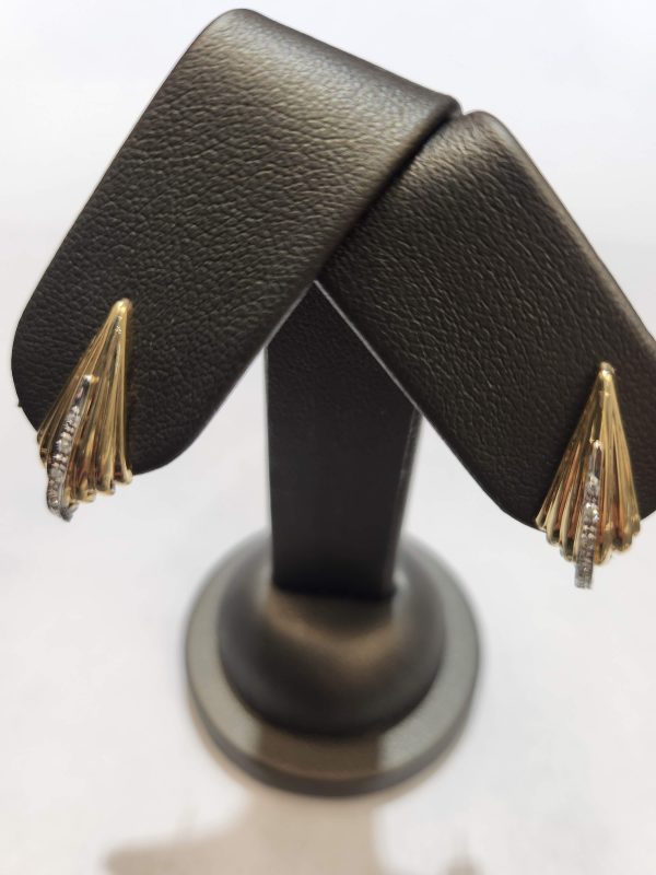 14K YG .10TCTW DIAMOND ACCENT POST EARRINGS, .8DWT
