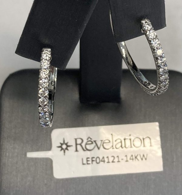 14K W/G LAB GROWN DIAMOND HOOP EARRINGS WITH 1.00 CT OF RBC'S. COLOR:G-H CLARITY:VS. IGI CERTIFIED. CERT #:55J306852211