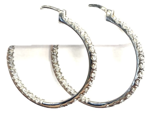 INSIDE OUT HOOPS