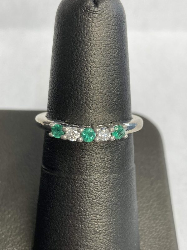 14K W/G EMERALD DIA RING 1.7DWT 9POINTS