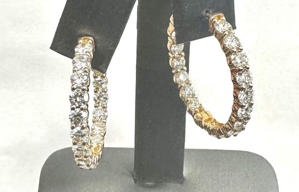 14K ROSE GOLD HOOPS FEATURING 6.00 CTS OF ROUND BRILLIANT CUT MINE GROWN DIAMONDS WEIGHING 6.4 DWT AND MEASURING 30MM IN DIAMETER - 3.5MM WIDTH.
