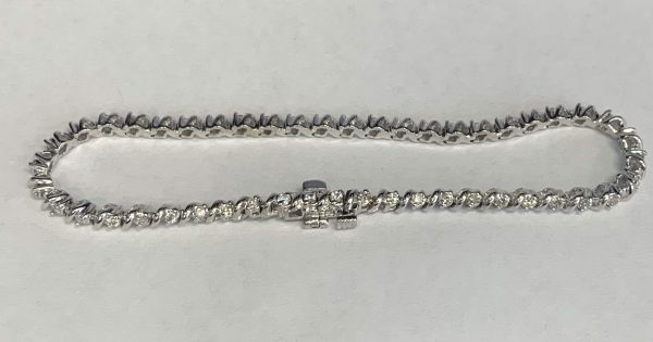 LADIES 10K W/G TENNIS BRACELET 4.7DWT 15" .96CTW