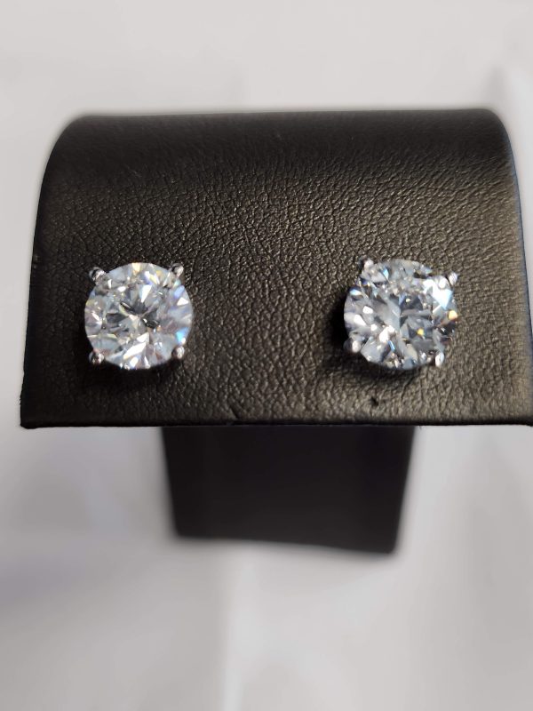 14K WG 4.05CT TW LAB GROWN DIAMOND STUD EARRINGS. F/VS. DWT1.3