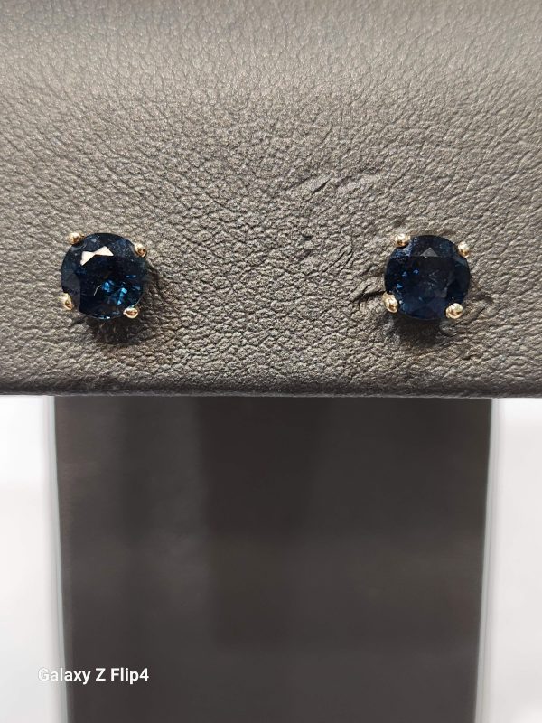 14K YG SAPPHIRE STUDS EARRINGS. 1CTTW .60DWT