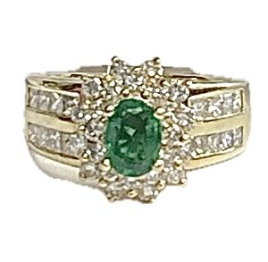 DIAMOND & EMERALD RING