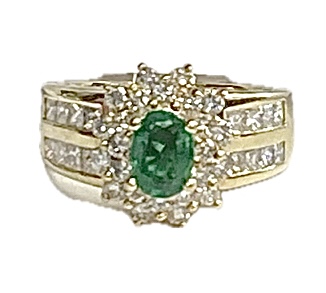 DIAMOND & EMERALD RING