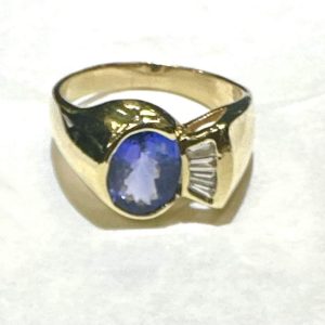 DIAMOND AND TANZANITE FASHION RING
