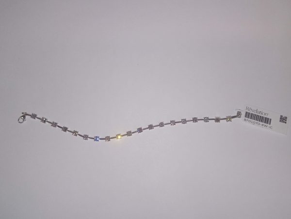 14K WHITE GOLD STATION BRACELET CONTAINING 20 ROUND BRILLIANT LAB GROWN DIAMONDS. 4.00 TCW, COLOR: F-G, CLARITY: VS, 5.0 DWT, IGI# 32J663462405 COMES W/ CERT CARD