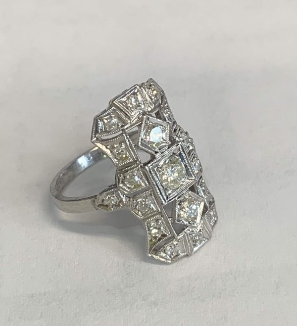 PLATINUM LADIES ANTIQUE STYLE RING 1.10CT (18 DIAMONDS) 3.3DWT SIZE 5 3/4