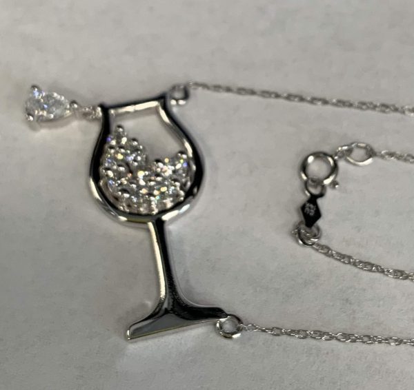 14K W/G CUSTOM WINE GLASS PENDANT W CHAIN .60 CTW 2.4DWT 17"