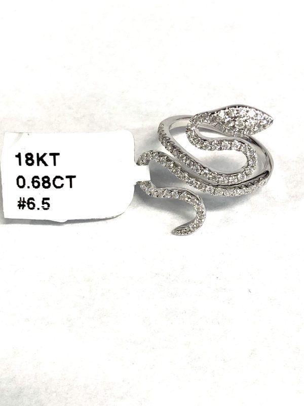 18K WHITE GOLD DIAMOND SNAKE RING. 0.68 CT, 6.5 SIZE, 2.9 DWT