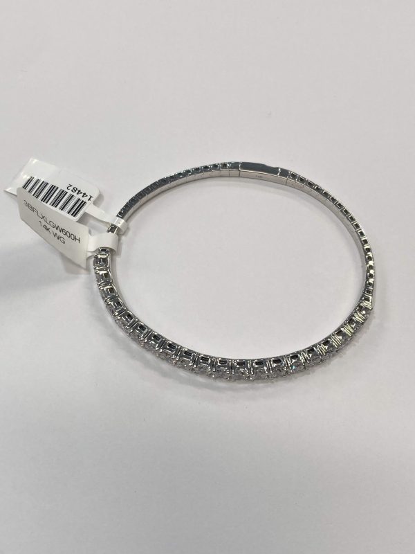 14K W/G LAB GROWN DIAMOND FLEX BANGLE FEATURING 5.97 CTS OF ROUND BRILLIANT CUT DIAMONDS. 9.2 DWT.