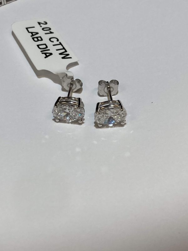14K W/G LAB GROWN DIAMOND OVAL CUT STUDS WEIGHING 2.01CTS. G-H /VS